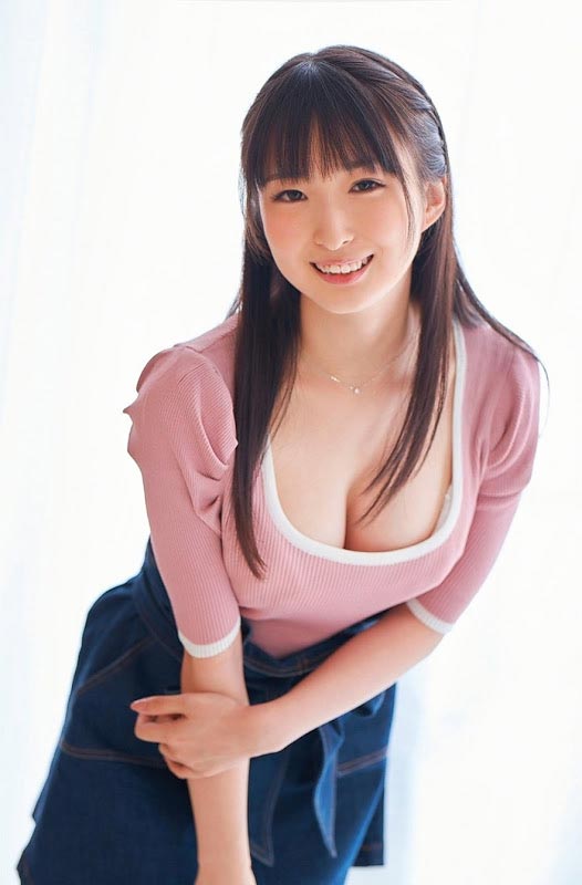H奶纯天然!家教甚严18岁贵族美少女 绝赞「国宝级美乳」被骗下海-1 H奶纯天然!家教甚严18岁贵族美少女 绝赞「国宝级美乳」被骗下海