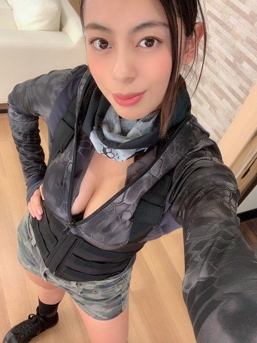 路边搭讪马上干! 欧美系混血G奶AV女优「EMILY」新作穿起日本浴衣在小房间大战AV男优!-1 路边搭讪马上干! 欧美系混血G奶AV女优「EMILY」新作穿起日本浴衣在小房间大战AV男优!