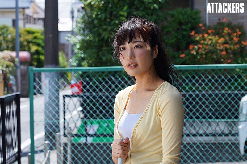 青梅竹马「由爱可奈」竟然变成大嫂!趁哥哥不在发情强上让她潮吹连连!-1 青梅竹马「由爱可奈」竟然变成大嫂!趁哥哥不在发情强上让她潮吹连连!