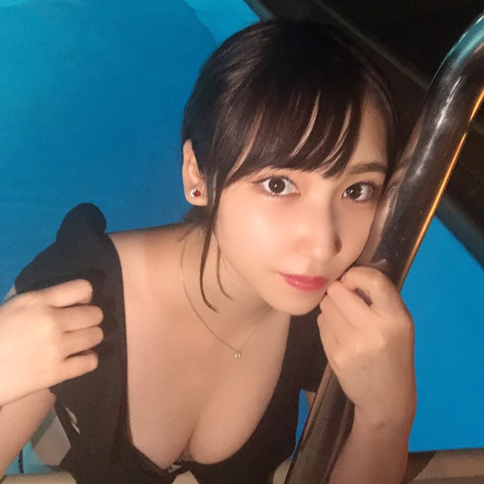 白晰美乳解放! E罩杯果汁店女孩「本上麦」SOD专属出道!-3 白晰美乳解放! E罩杯果汁店女孩「本上麦」SOD专属出道!