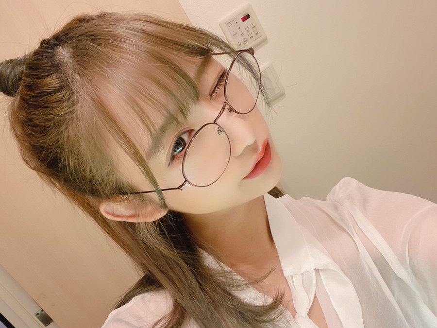 发片机器重回岗位! C奶美臀美少女「星奈亚衣」PREMIUM专属AV回归、第一片就中出!-6 发片机器重回岗位! C奶美臀美少女「星奈亚衣」PREMIUM专属AV回归、第一片就中出!