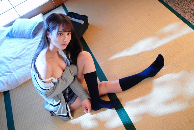 可爱mix性感! F罩杯AV大胃女王「桃乃木香奈」担任内衣MD美照连发狂吸上千赞!-1 可爱mix性感! F罩杯AV大胃女王「桃乃木香奈」担任内衣MD美照连发狂吸上千赞!