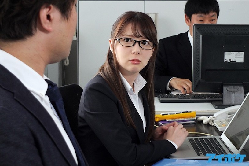 让女上司受孕!和小只马上司「岬ななみ」居家办公,视讯会议时忍不住做爱了…-3 让女上司受孕!和小只马上司「岬ななみ」居家办公,视讯会议时忍不住做爱了…