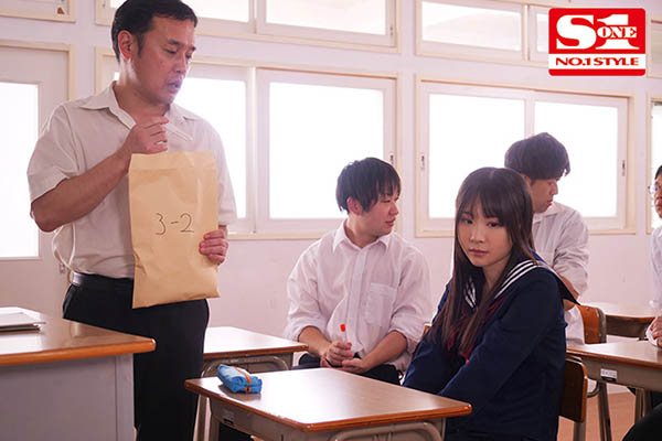 地狱般的一年!美乳女学生「吉冈ひより」遭变态班导师「天天侵犯」玷污到毕业!-3 地狱般的一年!美乳女学生「吉冈ひより」遭变态班导师「天天侵犯」玷污到毕业!