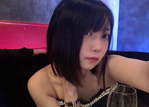 抓到了!那个拍无码、又刺青又裂舌还一堆割腕伤痕的女孩竟然是网红! …-5 抓到了!那个拍无码、又刺青又裂舌还一堆割腕伤痕的女孩竟然是网红! …