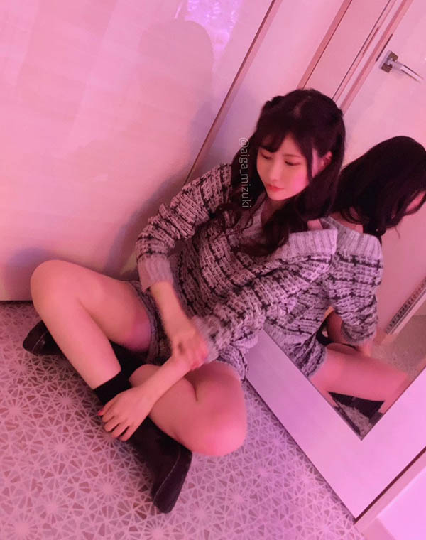 潮吹狂喷8公升! D奶冰山美少女「蓝芽水月」最新作高潮百回痉挛上千次!-5 潮吹狂喷8公升! D奶冰山美少女「蓝芽水月」最新作高潮百回痉挛上千次!