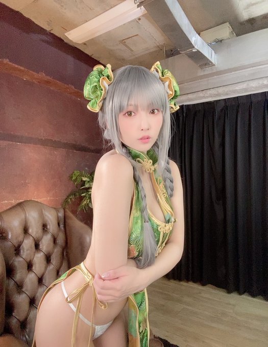 日本第一性爱Cosplayer! 暗黑国民偶像「三上悠亚」推特大秀新作各种爆乳角色装扮!-5 日本第一性爱Cosplayer! 暗黑国民偶像「三上悠亚」推特大秀新作各种爆乳角色装扮!