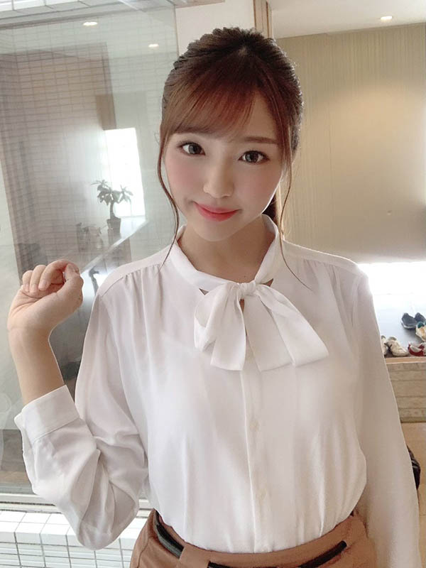 片海战术! 24岁D罩杯甜美新人「木下日葵」出道八个月抢下销售季军力压三上悠亚!-4 片海战术! 24岁D罩杯甜美新人「木下日葵」出道八个月抢下销售季军力压三上悠亚!