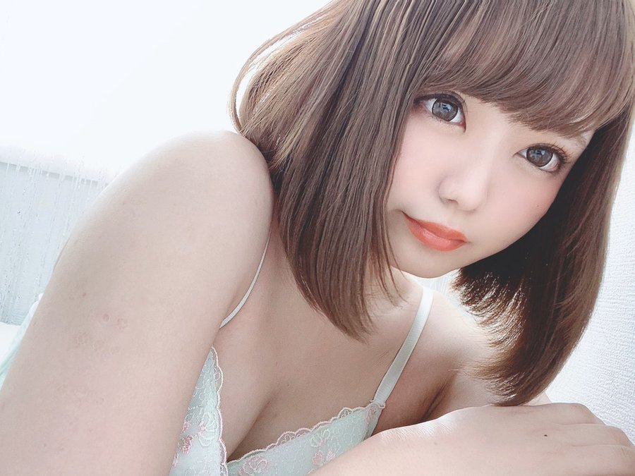 咖啡店美少女大变身! 短发纤细美女“伊藤久留美”改名再战AV界!-12 咖啡店美少女大变身! 短发纤细美女“伊藤久留美”改名再战AV界!