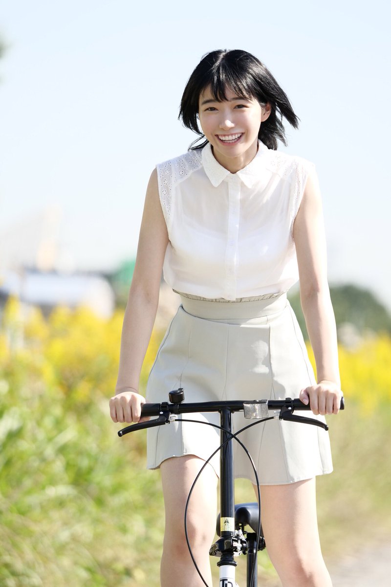 妈妈也支持! 来自乡的地方美少女“琴音华”上京AV出道!-1 妈妈也支持! 来自乡的地方美少女“琴音华”上京AV出道!
