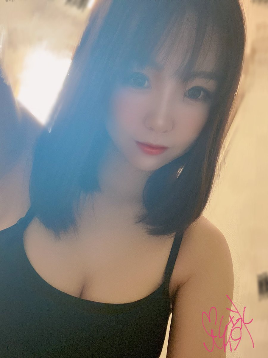 疗愈系大姐姐!F罩杯诱惑美人妻“泉结冰”AV出道想找回当女人的感觉!-8 疗愈系大姐姐!F罩杯诱惑美人妻“泉结冰”AV出道想找回当女人的感觉!