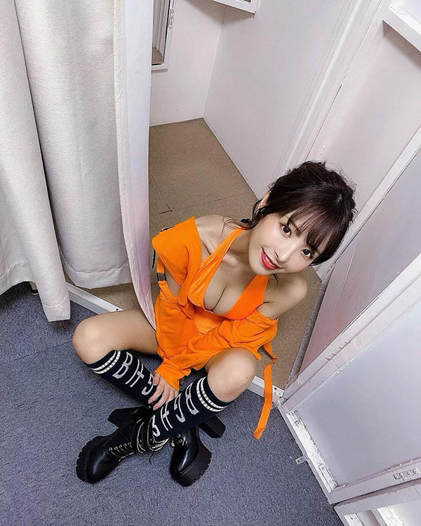 F罩杯大奶萝莉“桃乃木かな”美艳和服露香肩,天使脸蛋配魔鬼乳沟让中国网友也疯狂-3 F罩杯大奶萝莉“桃乃木かな”美艳和服露香肩,天使脸蛋配魔鬼乳沟让中国网友也疯狂