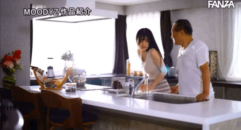 公公忍不住对媳妇“高桥しょう子”出手 危险日中出强迫怀孕-1 公公忍不住对媳妇“高桥しょう子”出手 危险日中出强迫怀孕
