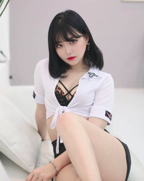 韩版悠亚!首位韩国女Idol“进军暗黑界”,21岁青春胴体超诱人!-3 韩版悠亚!首位韩国女Idol“进军暗黑界”,21岁青春胴体超诱人!