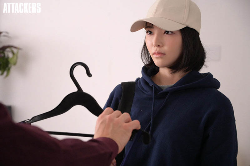 父亲欠债把她卖了!青梅竹马“三宫椿”沦为大叔欲望工具!-2 父亲欠债把她卖了!青梅竹马“三宫椿”沦为大叔欲望工具!