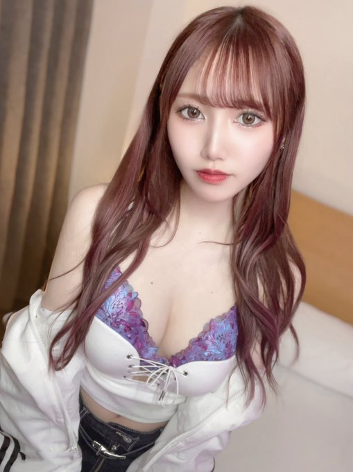 专属毕业!F罩杯超绝美少女“斋藤亚美里”成为企划单体女优、最新作相约摩铁中出!-1 专属毕业!F罩杯超绝美少女“斋藤亚美里”成为企划单体女优、最新作相约摩铁中出!